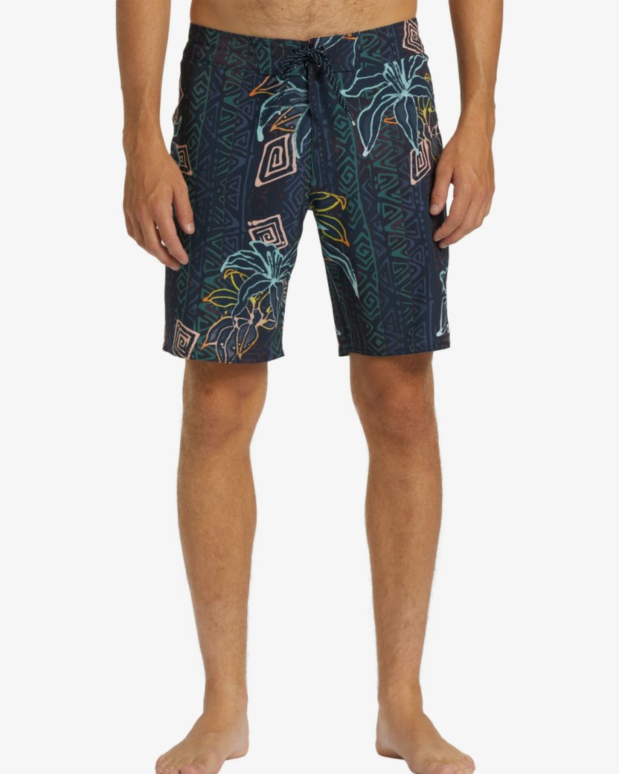 * Boys | Quality Guarantee Boys' (2-7) Sundays Pro Performance 13 Boardshorts